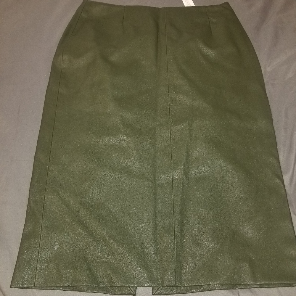 Zara Vegan Leather pencil skirt